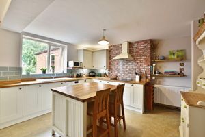 Photo 5- click for photo gallery